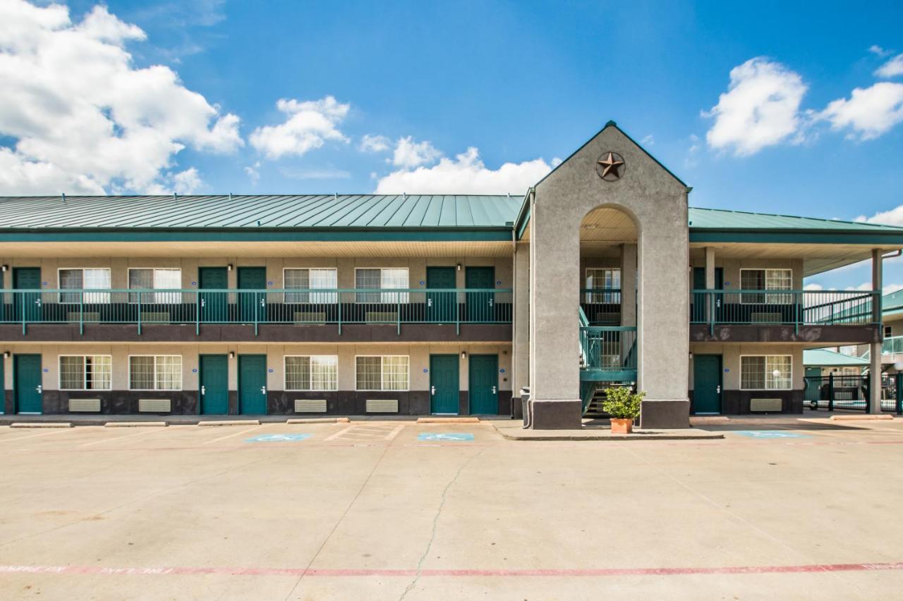 Americas Best Value Inn Fort Worth Exterior foto
