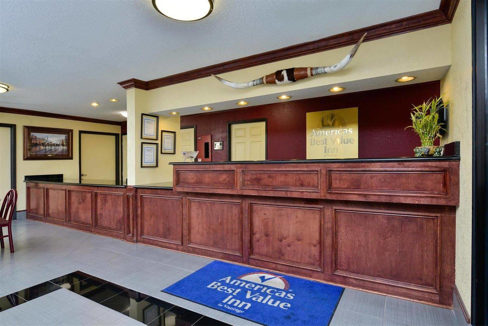 Americas Best Value Inn Fort Worth Exterior foto